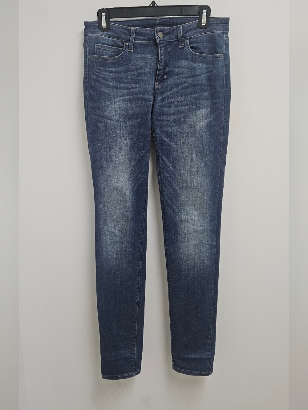 UNIQLO Ultra Stretch Skinny Jeans Medium Wash Blue Size 4